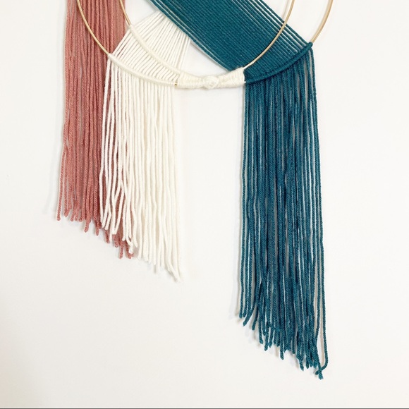 NEW! Handmade Yarn Wall Hanging - Picture 3 of 9